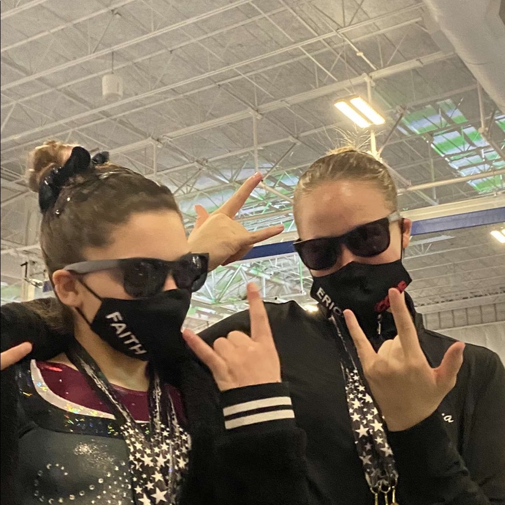 Meet your Posher, Faith